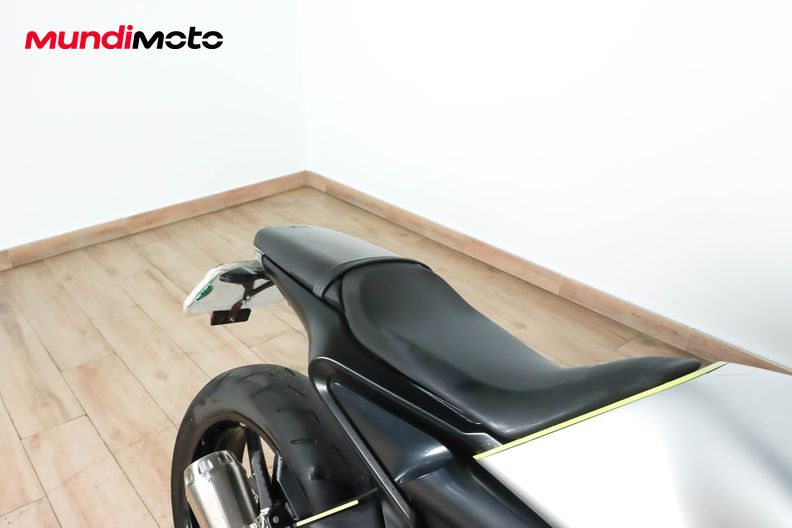 Motorbike image 13