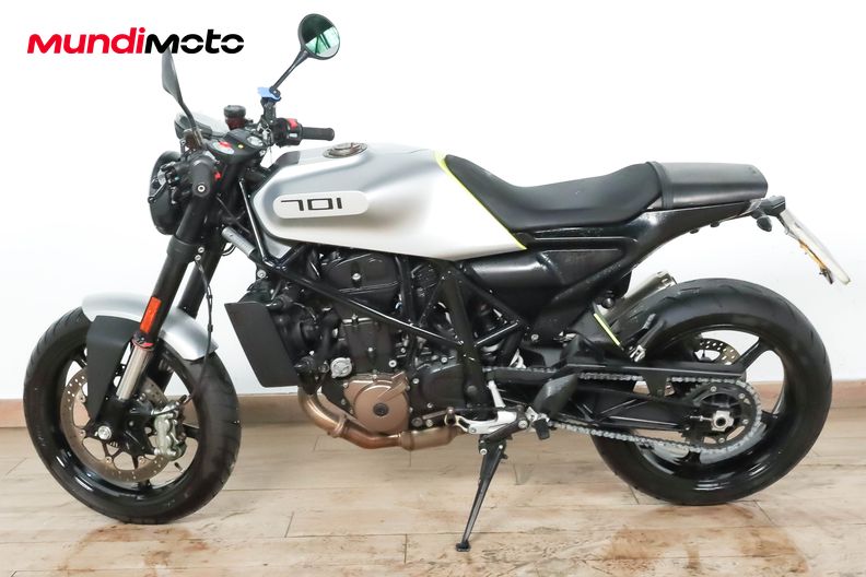 Motorbike image 5