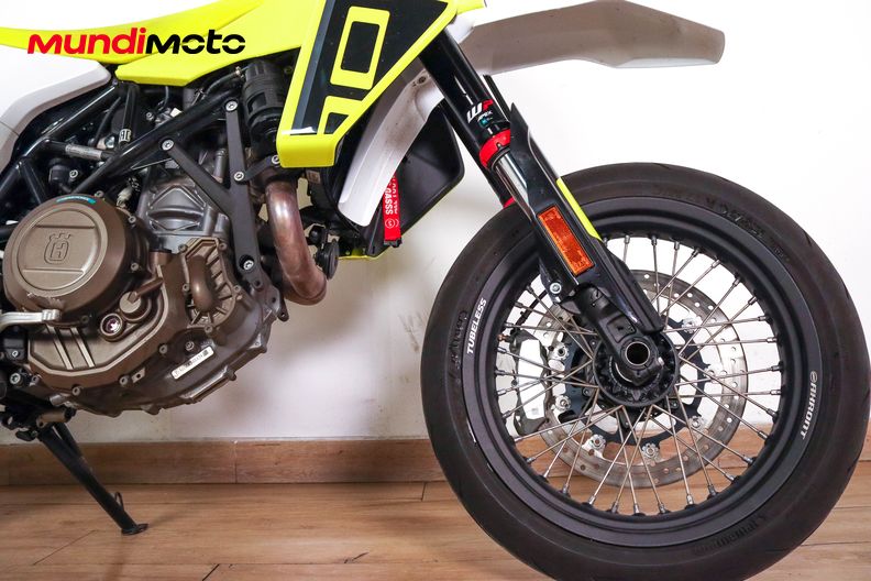 Motorbike image 12