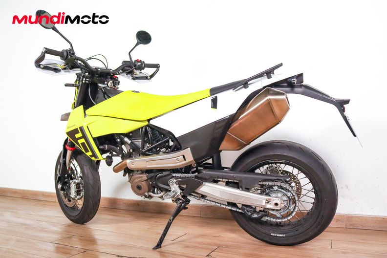 Motorbike image 6