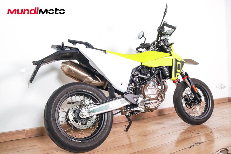Motorbike image 2