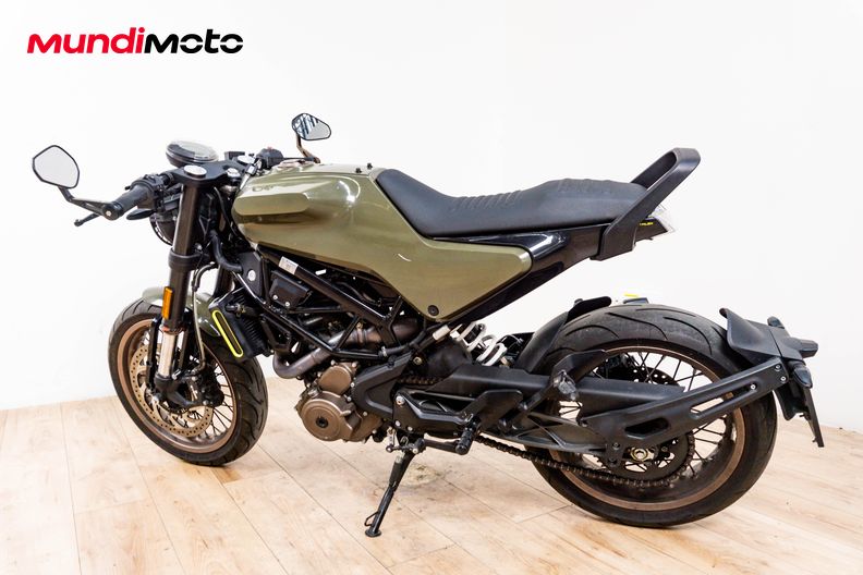 Motorbike image 7