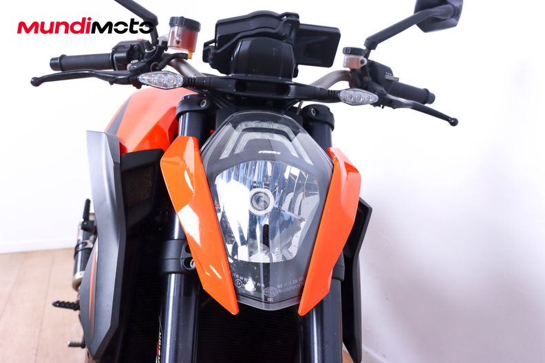 Motorbike image 4