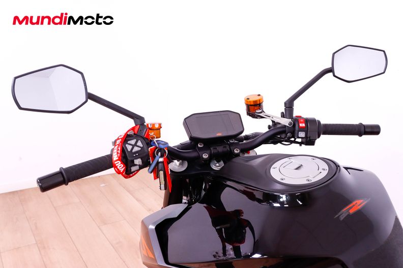 Motorbike image 10