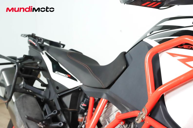 Motorbike image 13