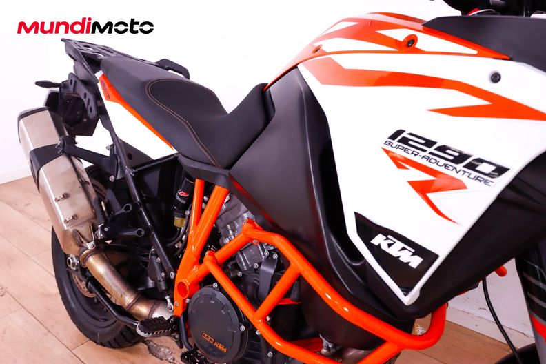 Motorbike image 12