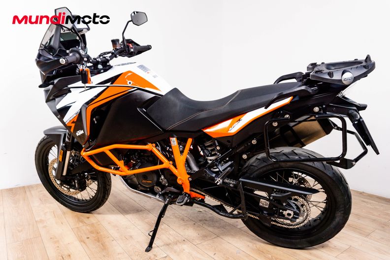 Motorbike image 7