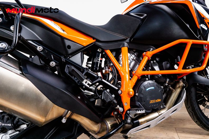 Motorbike image 3