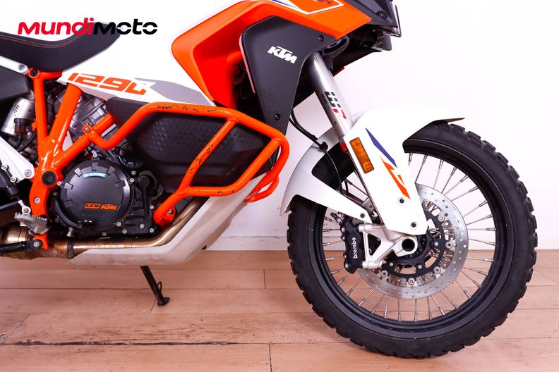 Motorbike image 12