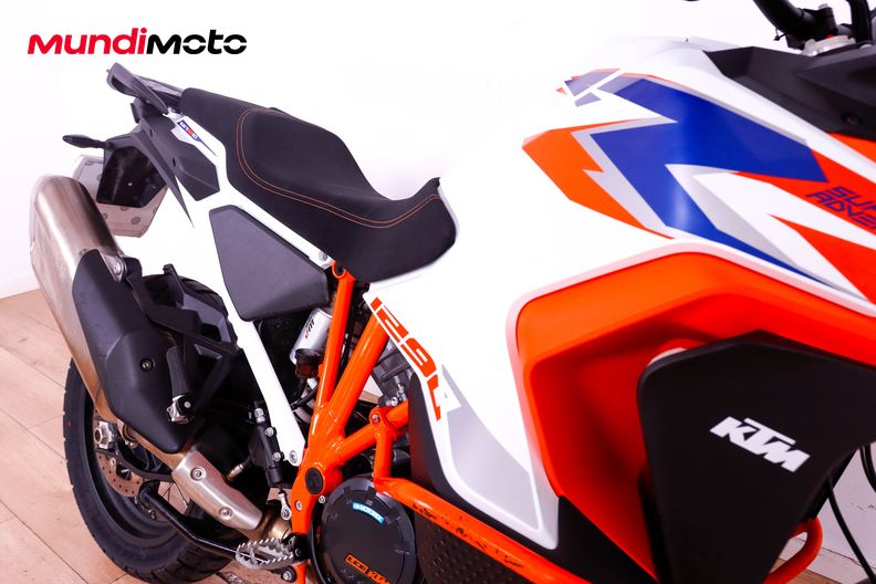 Motorbike image 13