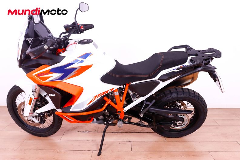 Motorbike image 5