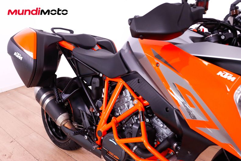 Motorbike image 13