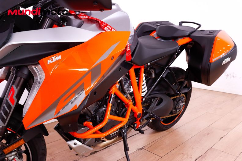Motorbike image 8