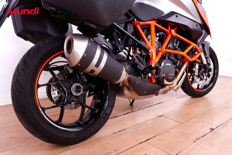 Motorbike image 3