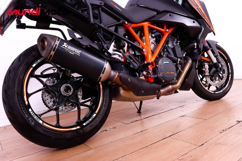 Motorbike image 3