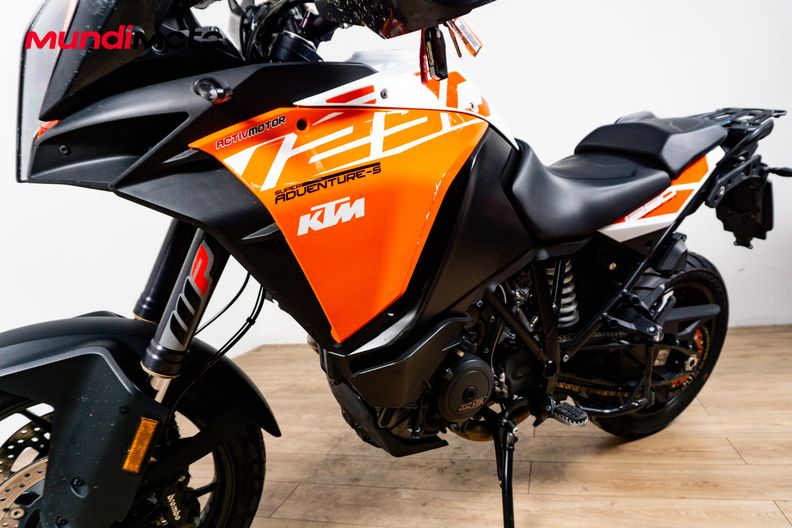 Motorbike image 9