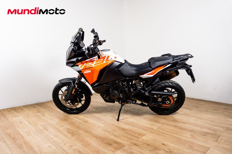 Motorbike image 5