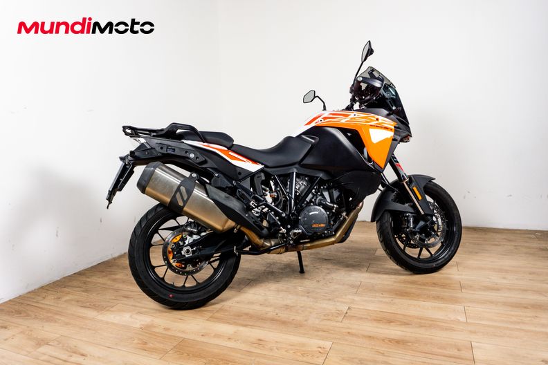 Motorbike image 2