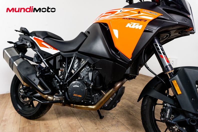 Motorbike image 4