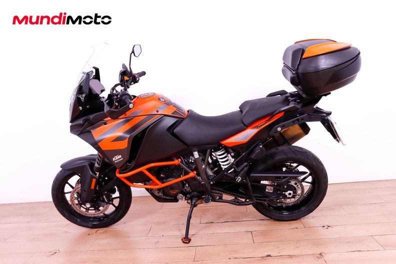 Motorbike image 5