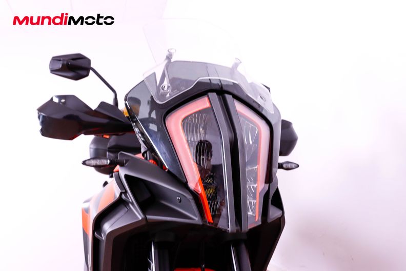 Motorbike image 4