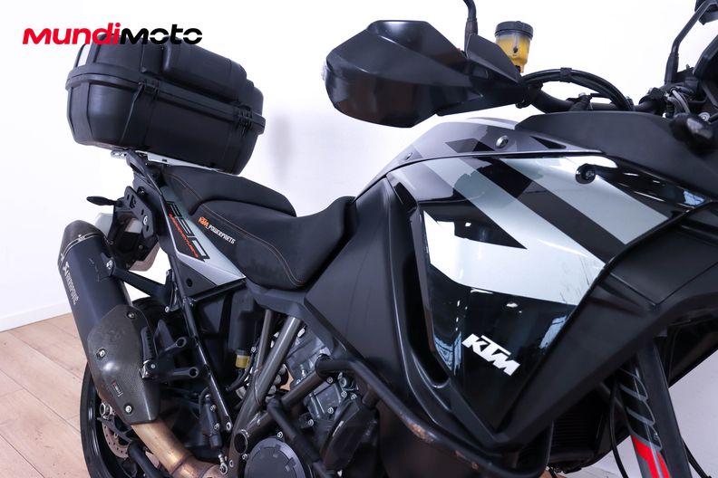 Motorbike image 13