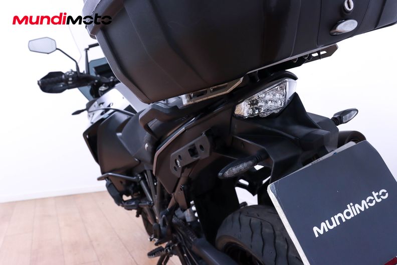 Motorbike image 9