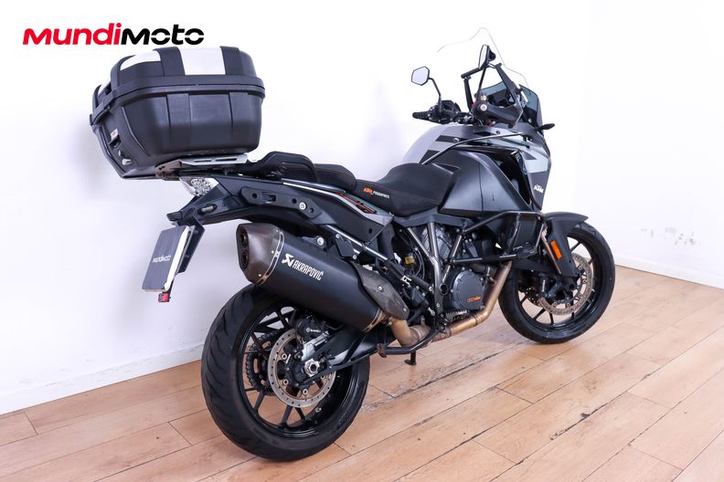 Motorbike image 2