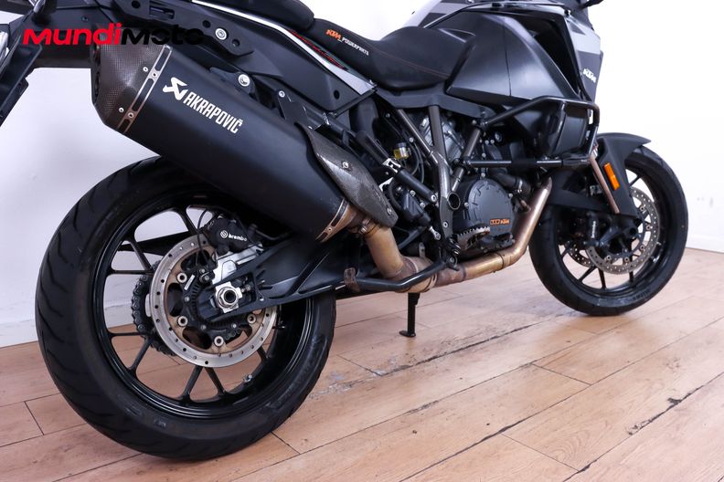 Motorbike image 3