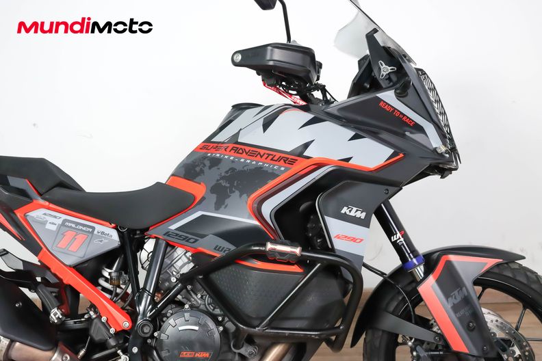 Motorbike image 12