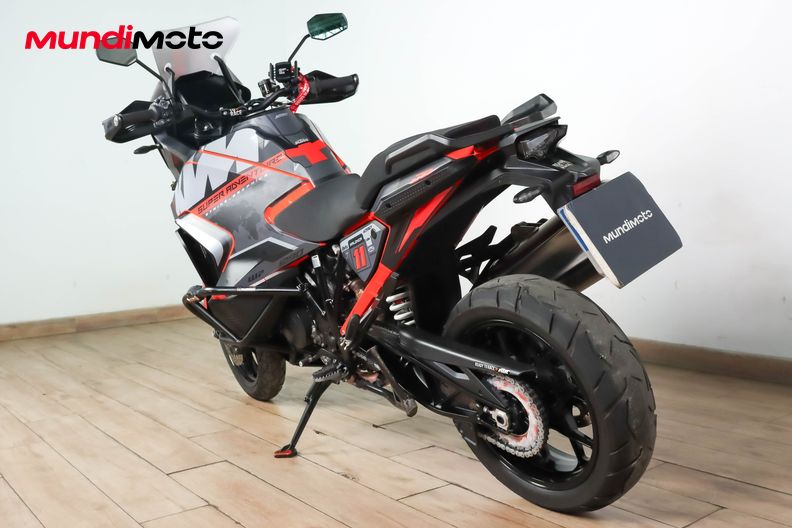 Motorbike image 6