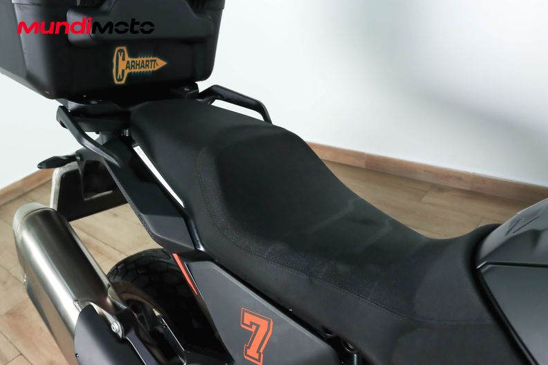 Motorbike image 13