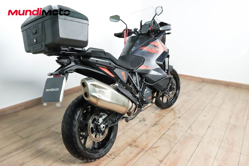 Motorbike image 2