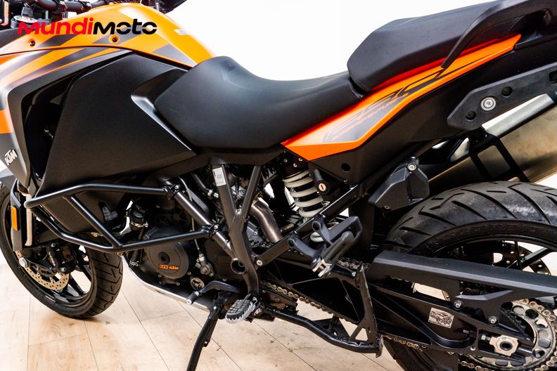 Motorbike image 8