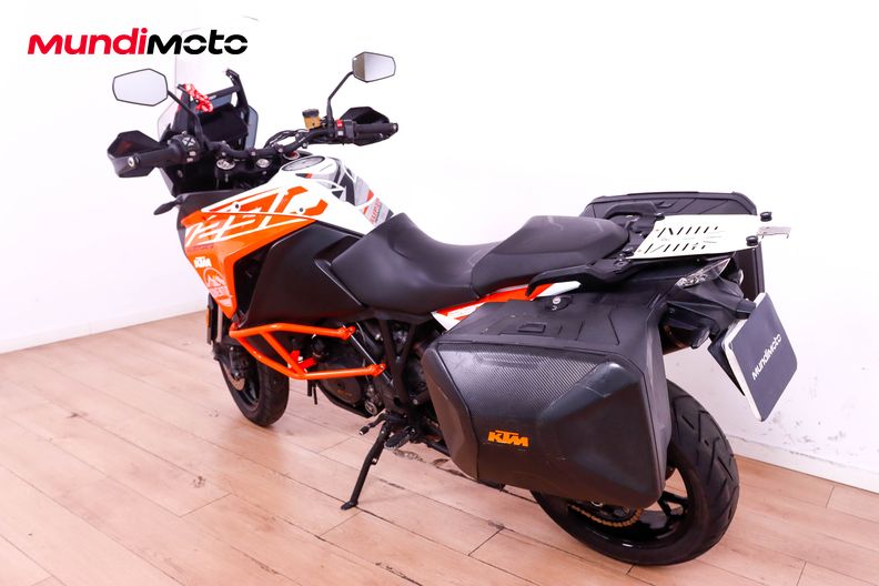 Motorbike image 6