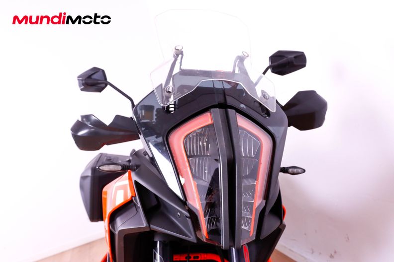 Motorbike image 4