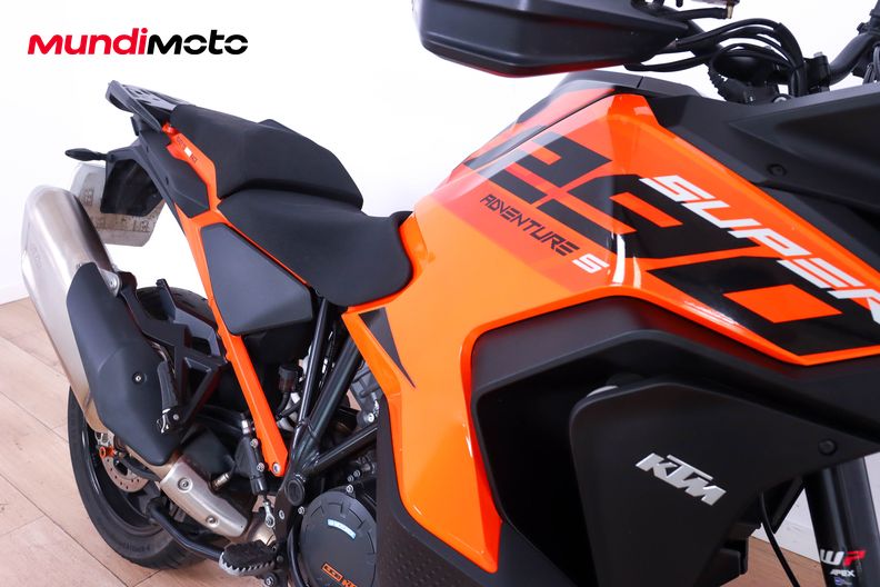 Motorbike image 13