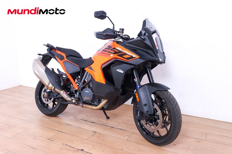 Motorbike image 1