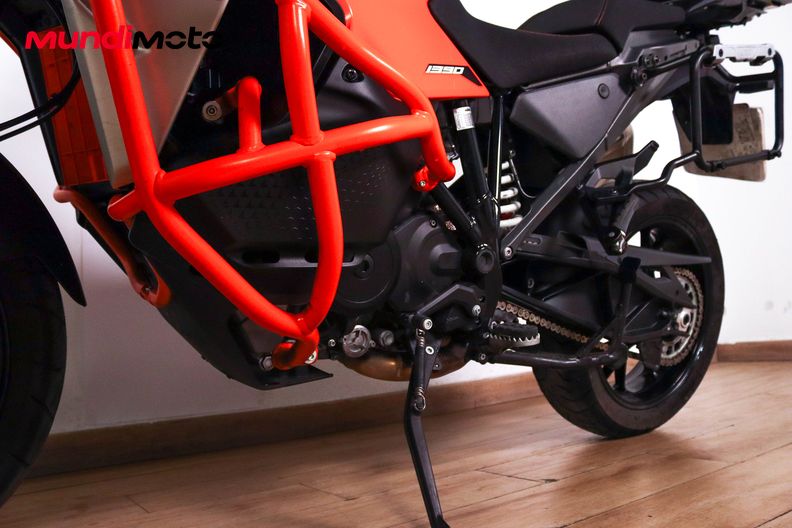 Motorbike image 8