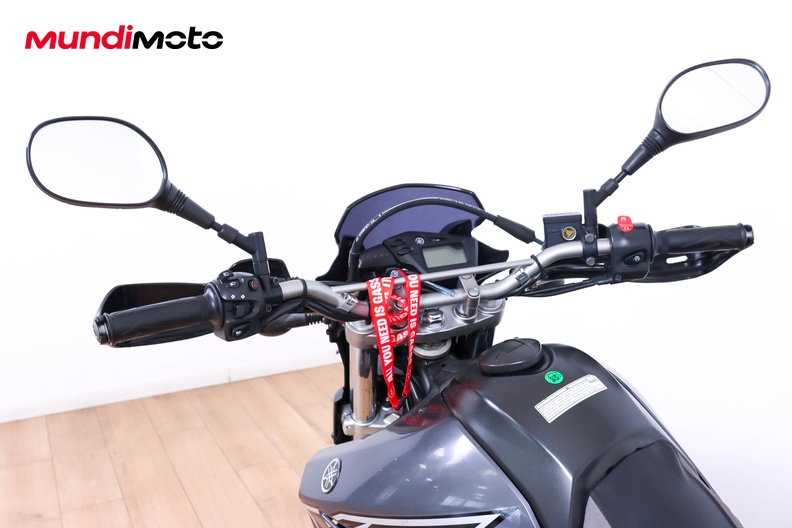 Motorbike image 10