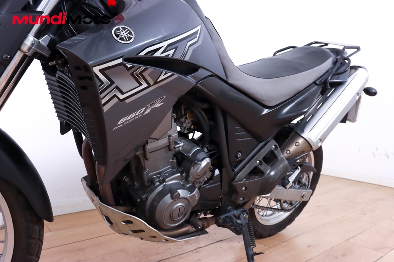 Motorbike image 8