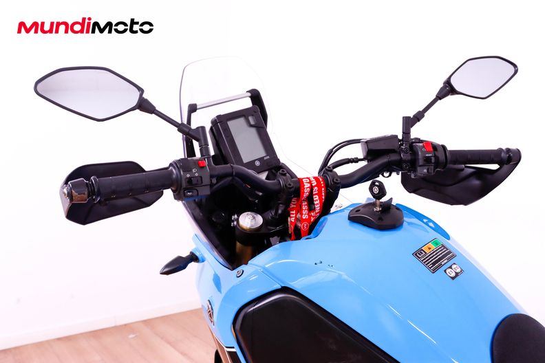 Motorbike image 10
