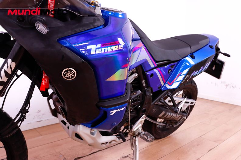 Motorbike image 8