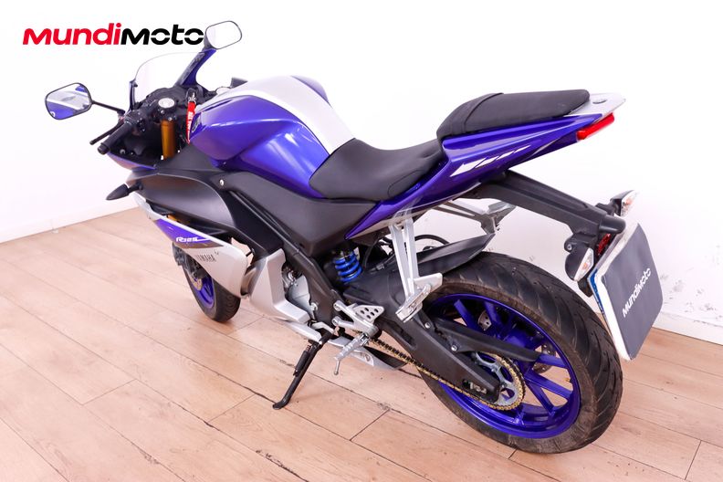 Motorbike image 6