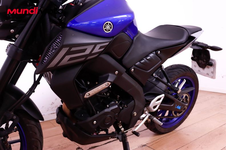 Motorbike image 8