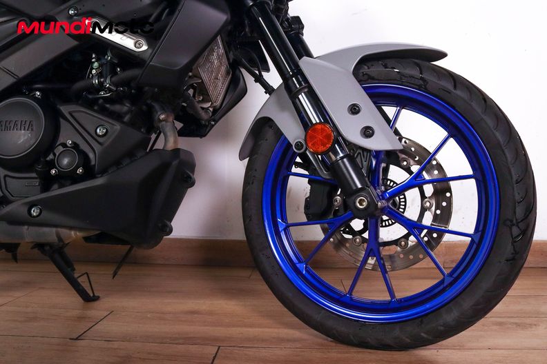 Motorbike image 12