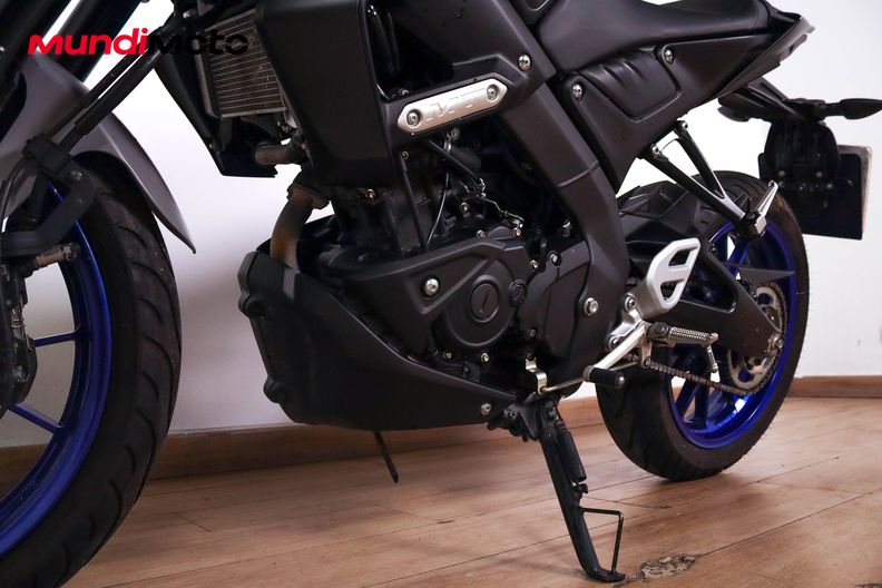 Motorbike image 8