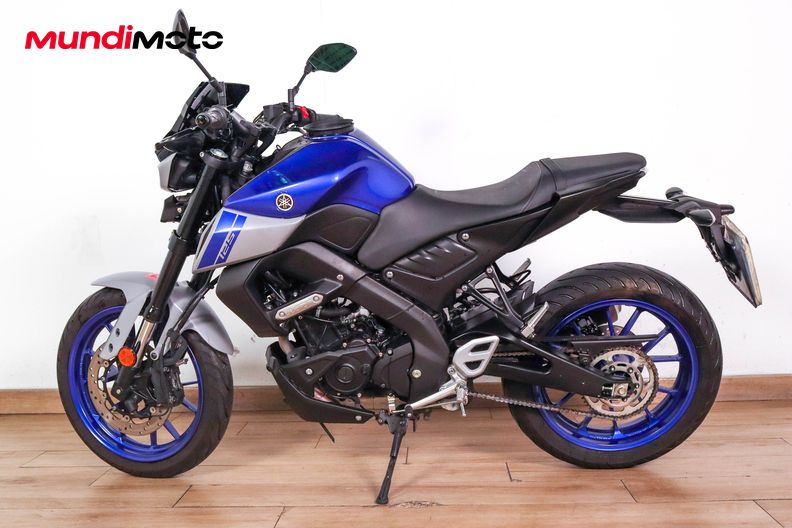 Motorbike image 5