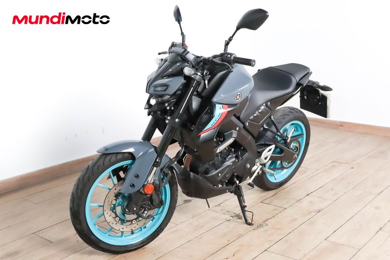 Motorbike image 7