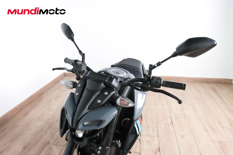 Motorbike image 8